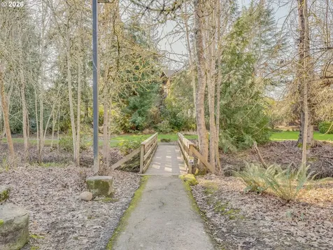 1116 NW Springwood Lane Mcminnville OR 97128