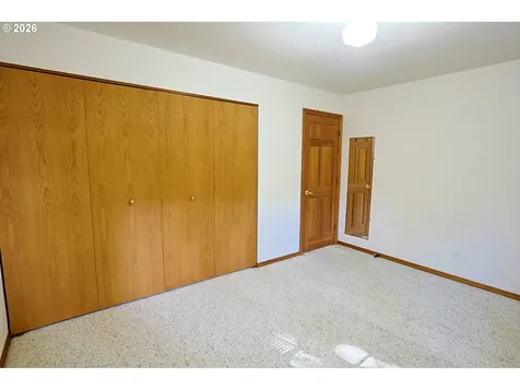 1368 Bayview Street North Bend OR 97459