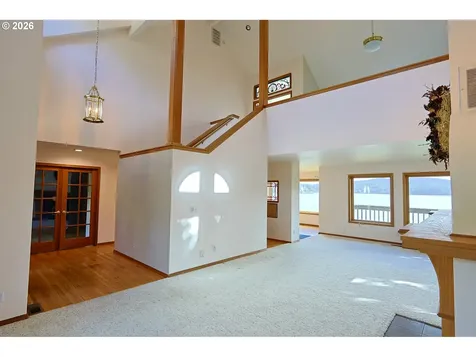 1368 Bayview Street North Bend OR 97459