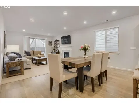 1102 S 31st Avenue Cornelius OR 97113