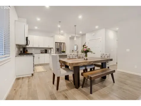 1102 S 31st Avenue Cornelius OR 97113