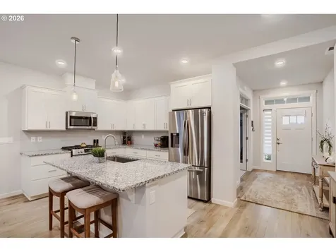 1102 S 31st Avenue Cornelius OR 97113