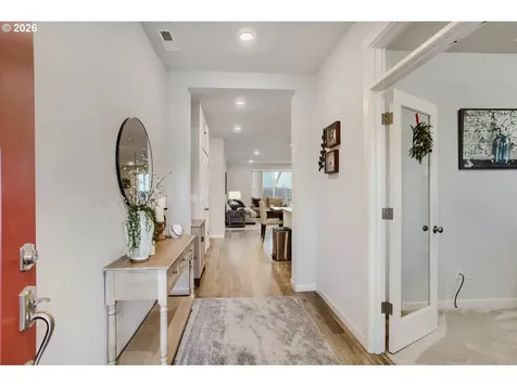 1102 S 31st Avenue Cornelius OR 97113