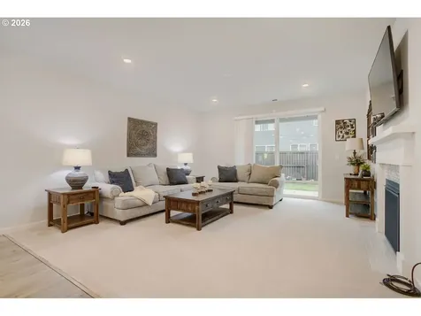 1102 S 31st Avenue Cornelius OR 97113
