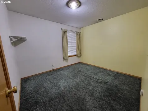 3884 Shenstone Drive Eugene OR 97404