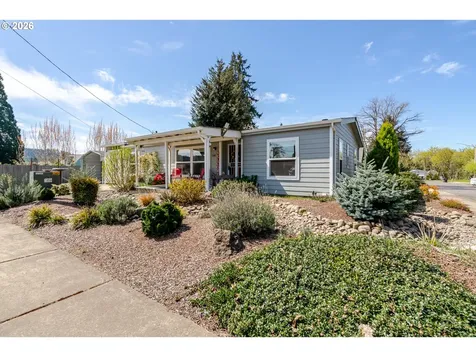 1340 40th Avenue Sweet Home OR 97386