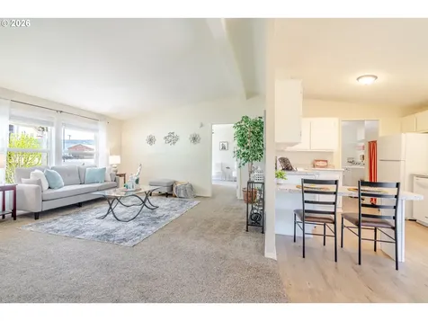 1340 40th Avenue Sweet Home OR 97386