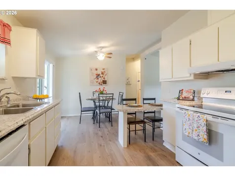 1340 40th Avenue Sweet Home OR 97386