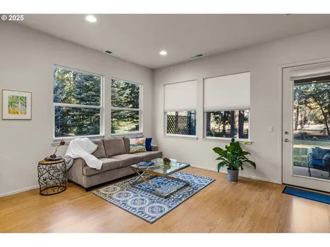 19385 Blue Lake Loop Bend OR 97702
