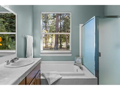 19385 Blue Lake Loop Bend OR 97702