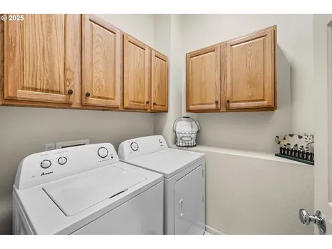 19385 Blue Lake Loop Bend OR 97702