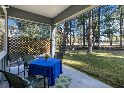 19385 Blue Lake Loop Bend OR 97702