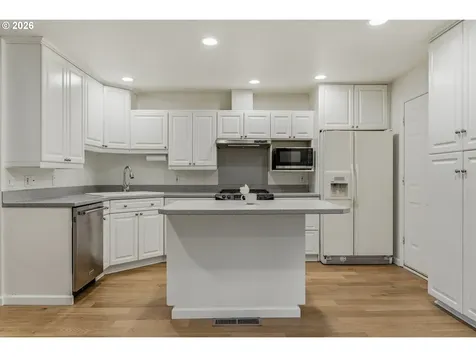 916 Cumberland Road Lake Oswego OR 97034