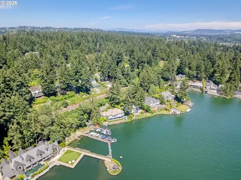 916 Cumberland Road Lake Oswego OR 97034