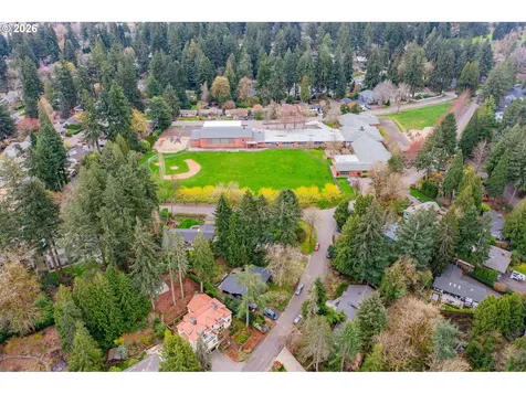 916 Cumberland Road Lake Oswego OR 97034