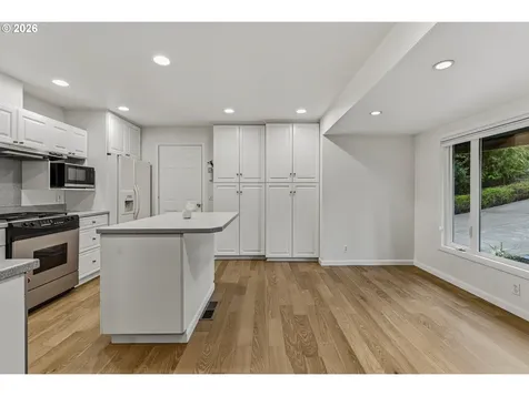 916 Cumberland Road Lake Oswego OR 97034