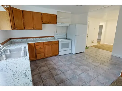 141 2nd Avenue Coos Bay OR 97420
