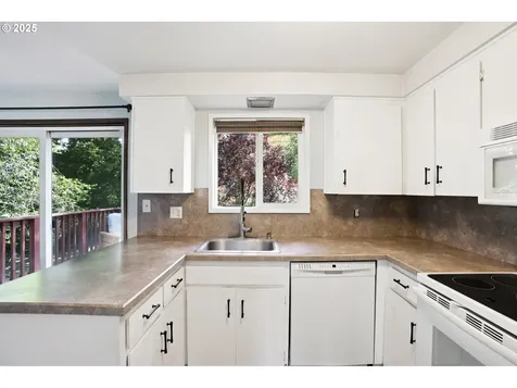 3155 SE Lewis Court Troutdale OR 97060