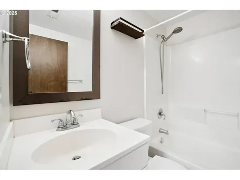 3155 SE Lewis Court Troutdale OR 97060