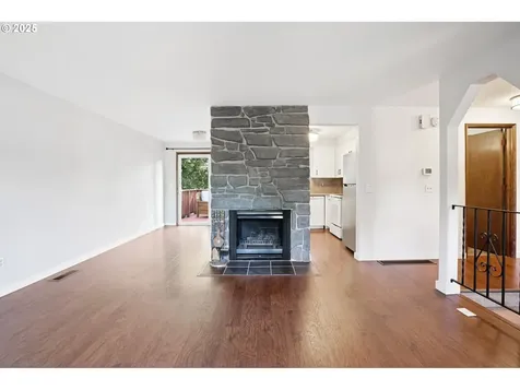 3155 SE Lewis Court Troutdale OR 97060