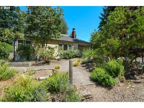 4131 SW Marigold Street Portland OR 97219