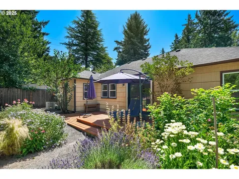 4131 SW Marigold Street Portland OR 97219