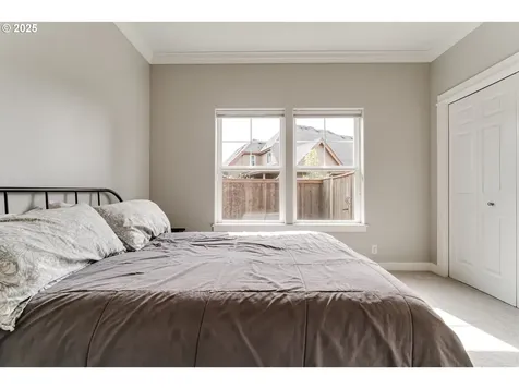 812 Mint Meadow Way Springfield OR 97477