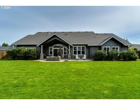 812 Mint Meadow Way Springfield OR 97477