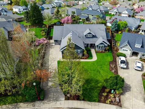 812 Mint Meadow Way Springfield OR 97477
