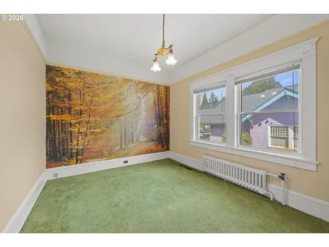 1447 Sherman Avenue North Bend OR 97459