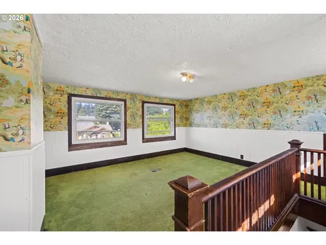1447 Sherman Avenue North Bend OR 97459