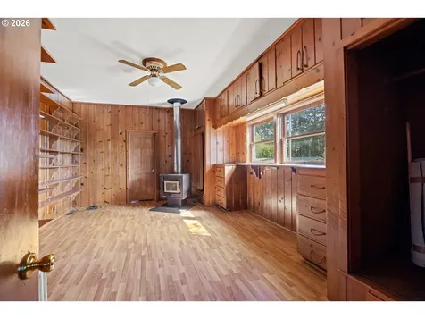 1447 Sherman Avenue North Bend OR 97459