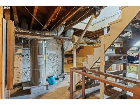 1447 Sherman Avenue North Bend OR 97459