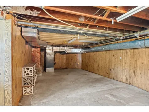 1447 Sherman Avenue North Bend OR 97459