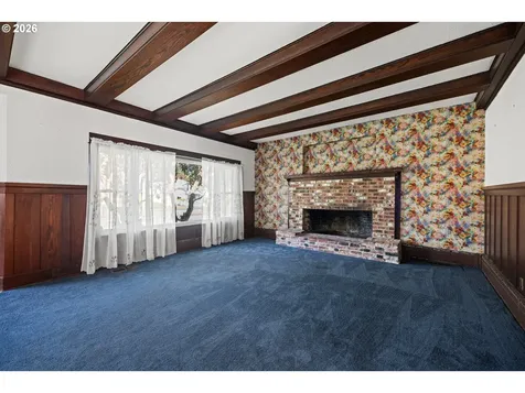 1447 Sherman Avenue North Bend OR 97459