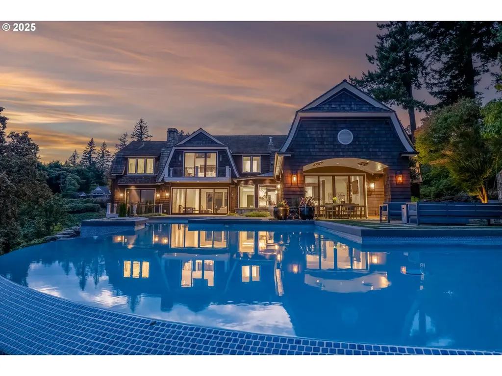 2088 Crest Drive Lake Oswego OR 97034