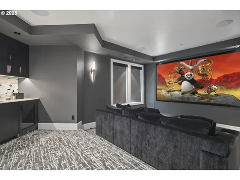 2088 Crest Drive Lake Oswego OR 97034