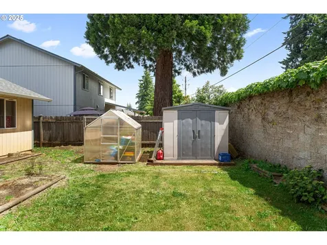 8509 NE 161st Avenue Vancouver WA 98682