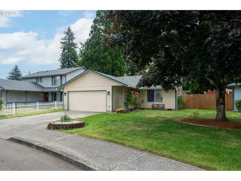 8509 NE 161st Avenue Vancouver WA 98682