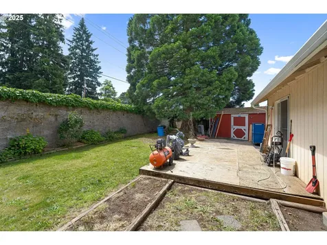 8509 NE 161st Avenue Vancouver WA 98682