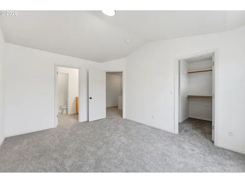 17290 SW Berkeley Lane Beaverton OR 97003