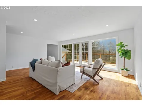 91 Tombleson Road Stevenson WA 98648
