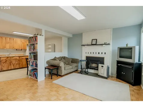 14075 NE North Valley Road Newberg OR 97132