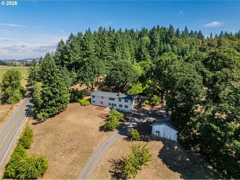 14075 NE North Valley Road Newberg OR 97132
