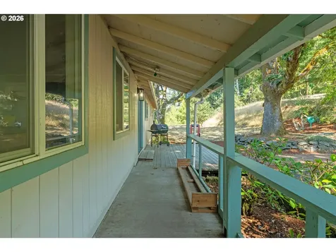14075 NE North Valley Road Newberg OR 97132