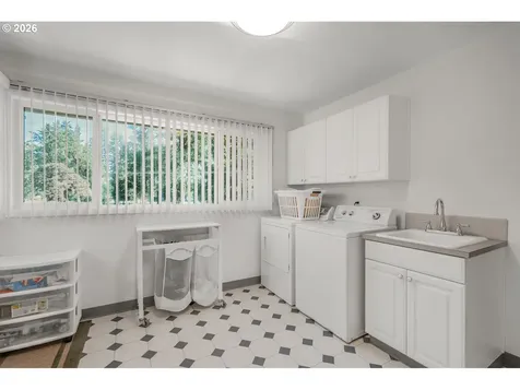 230 Park Drive Oregon City OR 97045