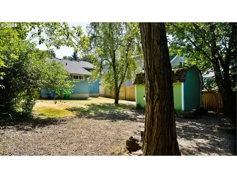 7235 SW 54th Avenue Portland OR 97219