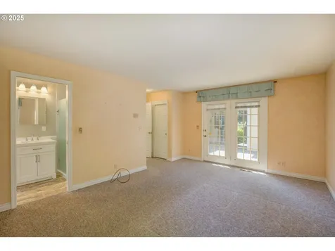 700 NW Bellevue Place Grants Pass OR 97526