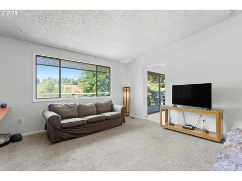 9151 SE Hideaway Court Damascus OR 97089