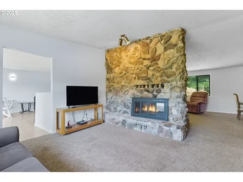 9151 SE Hideaway Court Damascus OR 97089